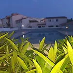 Apartamento Agreable - Clim-piscine-parking - Proche Richelieu