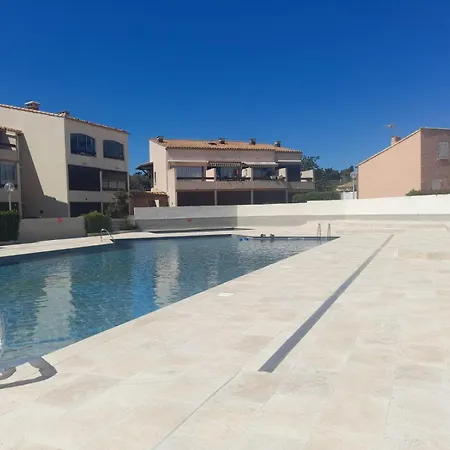 Agreable - Clim-piscine-parking - Proche Richelieu Apartman Agde