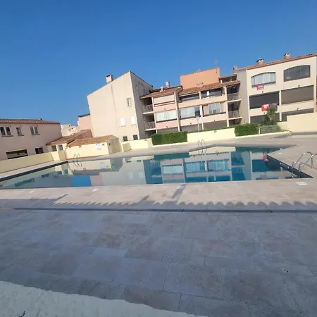 Agreable - Clim-piscine-parking - Proche Richelieu Apartament